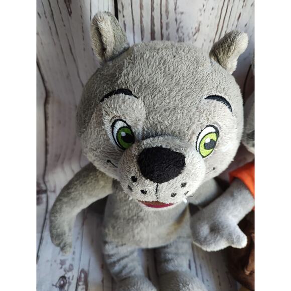 Great Wolf Lodge Wiley The Wolf And Oliver Raccoon Stuffed Animal Plush Dolls - Picture 12 of 15